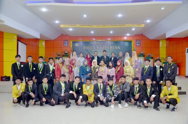 Kelas XII TKJ